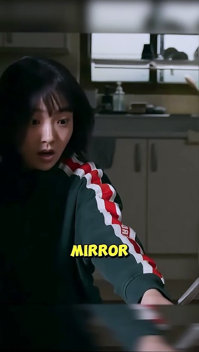 How She Trapped the Sniper with Just Mirrors