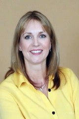 5 Simple Steps to Build Your First Emergency Fund | Jennifer Race Finance