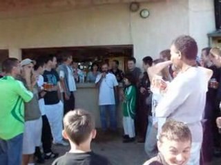 bruno recoit un maillot des vertS