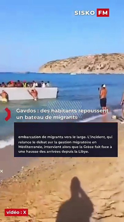 🚨🇬🇷 FLASH INFO | Sur l’île de Gavdos (sud de la Crète), des habitants et vacanciers ont été filmés en train de repousser une embarcation de migrants vers le large 🌊. L’incident relance le débat sur la crise migratoire en Méditerranée ⚡🤔.