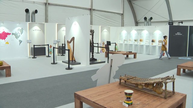 [충북] 전통과 미래가 공존'...충북도, 영동국악엑스포서 홍보관 운영 / YTN