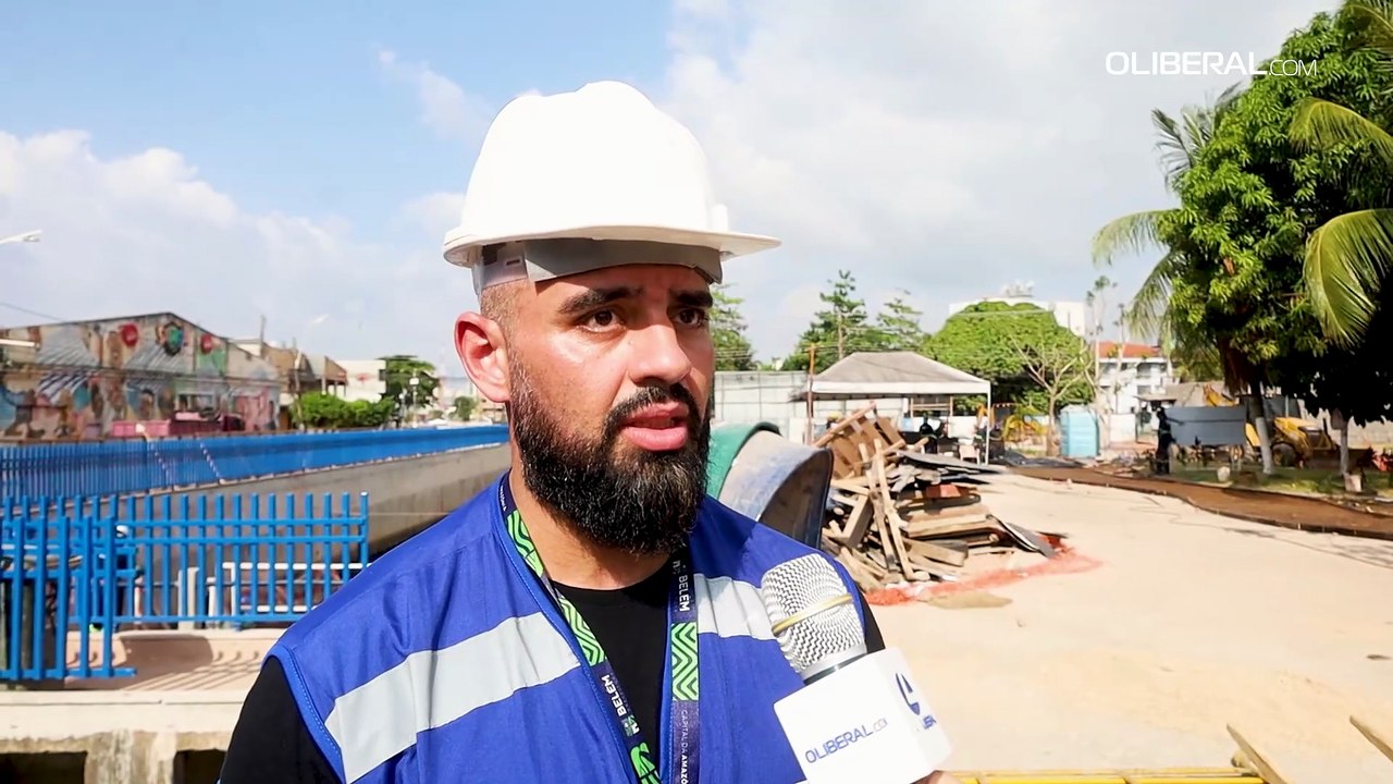 Do canal à construção: lixo coletado por ecobarreiras em Belém se transforma em tijolos ecológicos