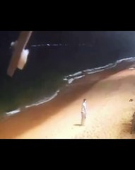 Vídeo mostra jovem mergulhando no mar da Praia da Boa Viagem antes de desaparecer