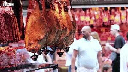 Overtourism_ How to be a responsible tourist - The Global Story podcast, BBC Wor