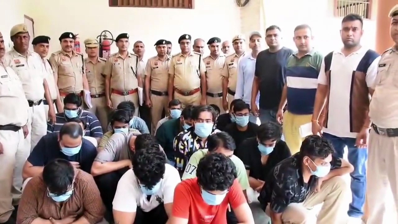 झज्जर पुलिस ने फर्जी इंटरनेशनल कॉल सेंटर का भंडाफोड़ किया, 18 आरोपी गिरफ्तार, अमेरिकी नागरिकों को बनाते थे निशाना