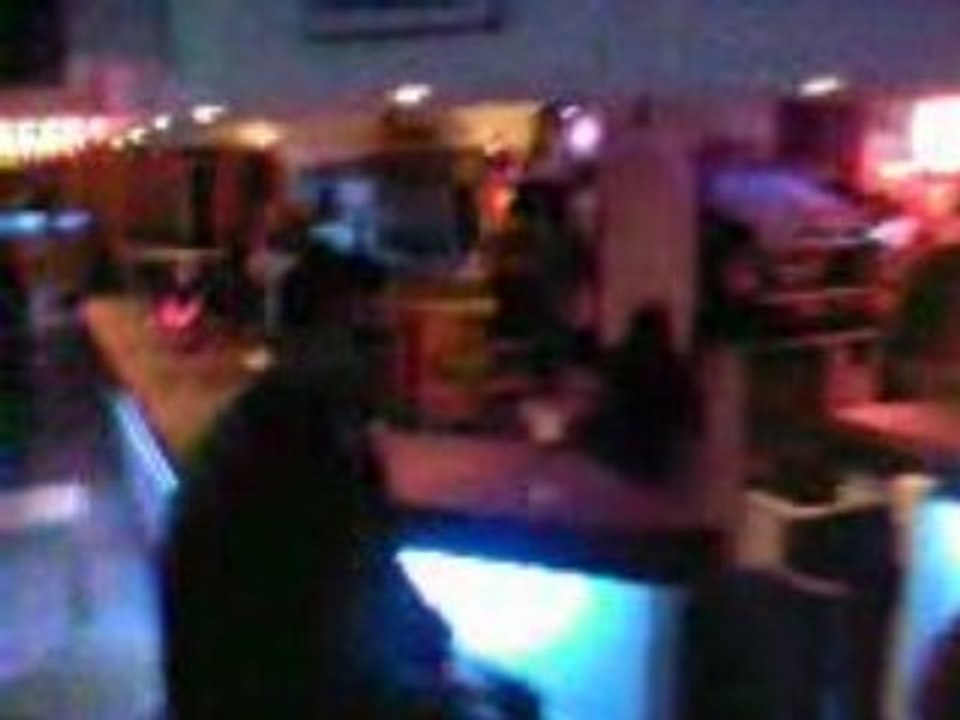 c'est pas moi c'est lui!!