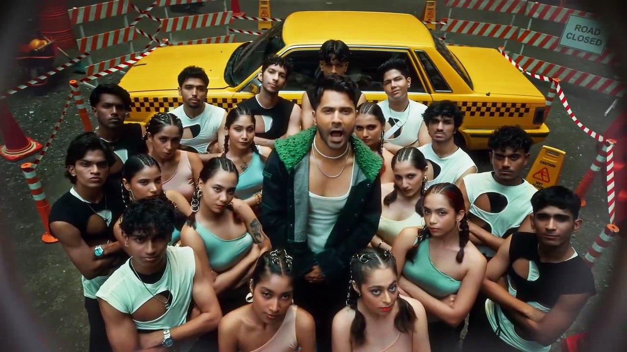 PERFECT - Guru Randhawa, Varun Dhawan, Janhvi Kapoor _ Sunny Sanskari Ki Tulsi Kumari