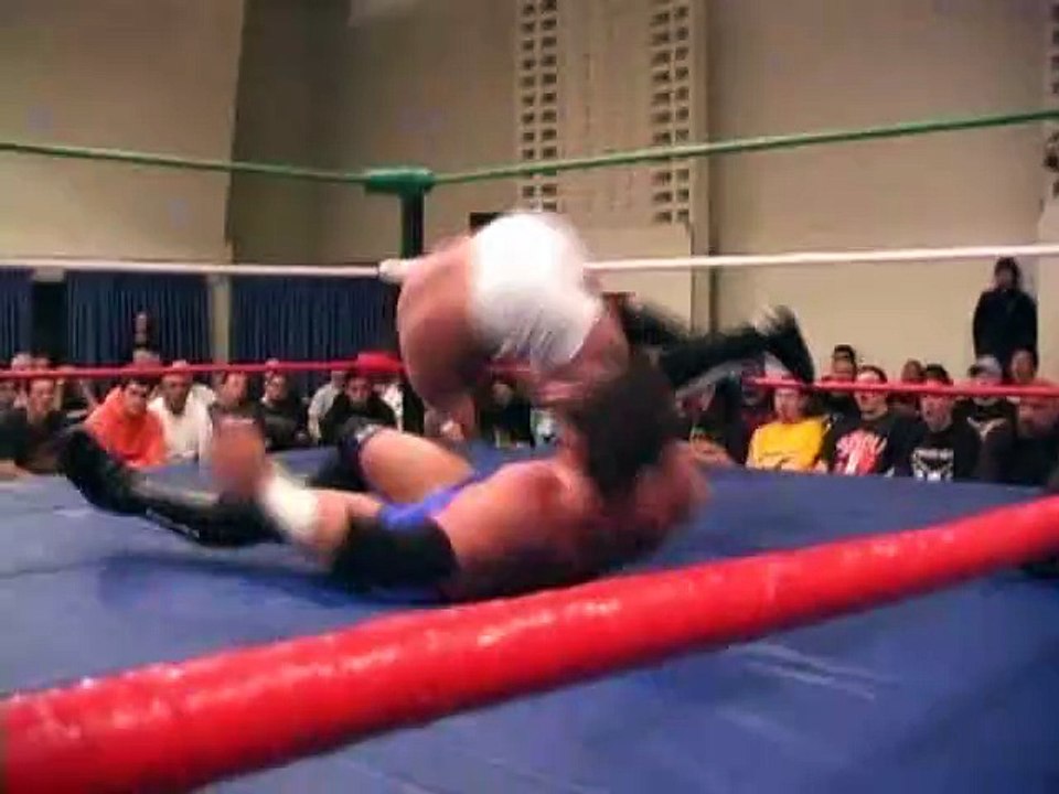 10.04.03 Christopher Daniels vs AJ Styles vs Frankie Kazarian