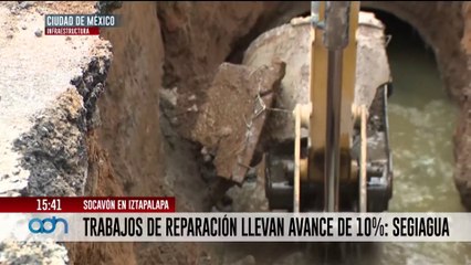 Así se ve desde el aire el megasocavón que se tragó un camión de refrescos en Iztapalapa