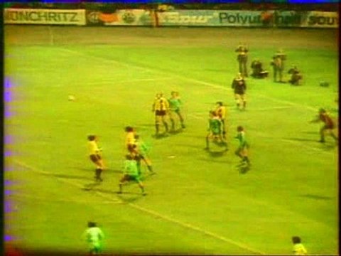 DYNAMO DRESDE - FERENCVAROS - 1976 - SAISON 1976/1977 -