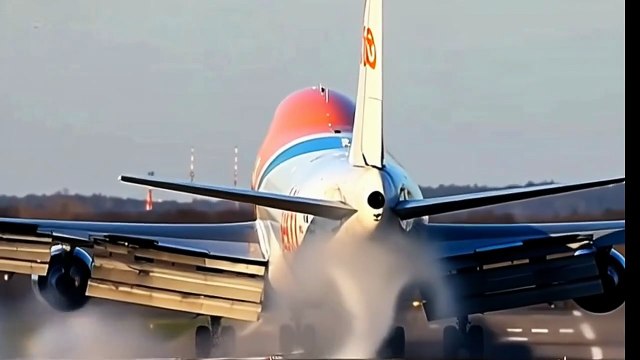 🛬Epic Landings! Airbus A380 & Boeing 747 Touchdown in Style✈️🔥 #AviationLovers