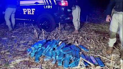 Fiesta carregado com maconha capota durante fuga e condutor fica em estado grave na BR-277