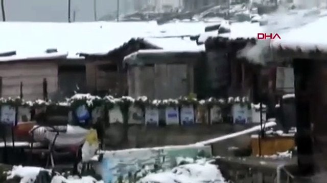 Eylül ayında lapa lapa kar sürprizi! Kar kalınlığı 15 santimi buldu