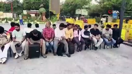 iPhone 17 kuyruğunda kavga; ortalık savaş alanına döndü