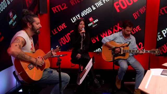 Lilly Wood and the Prick & Waxx reprennent ...Baby One More Time de de Britney Spears en live dans Foudre