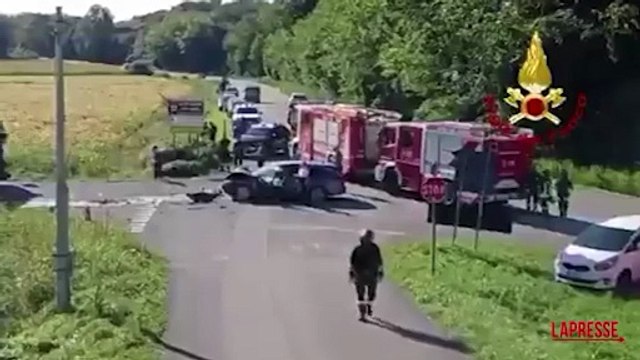 Udine: scuolabus si ribalta dopo scontro con auto, due bambini feriti