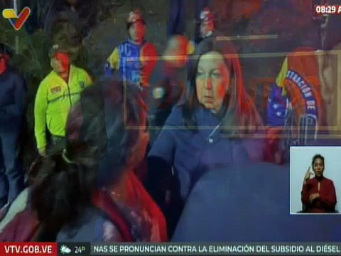 Caracas | Gobierno regional atiende a familias afectadas por las lluvias tras colapso de vivienda