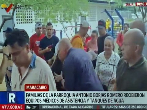Zulia I Habitantes de la pqa. Antonio Borjas Romero recibieron apoyos sociales a través del 1x10