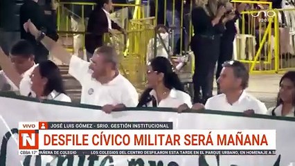 DESFILE CÍVICO MILITAR POR ANIVERSARIO DE SCZ