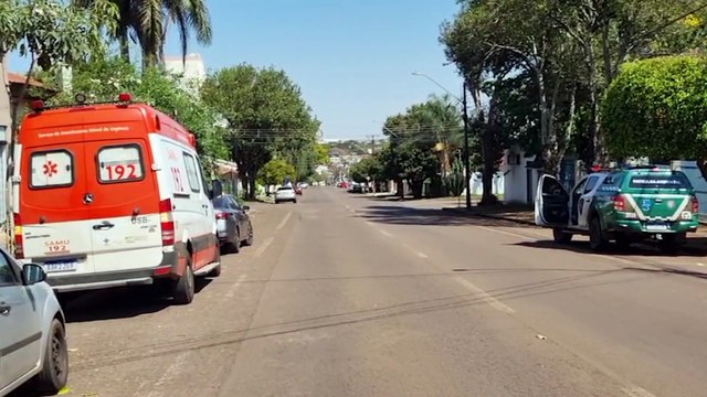 Samu e Guarda Municipal são acionados após homem entrar em surto no bairro Neva em Cascavel