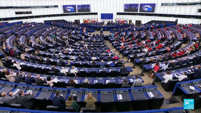 La Comisión Europea lanza paquete de sanciones contra Rusia para debilitarla frente a Ucrania