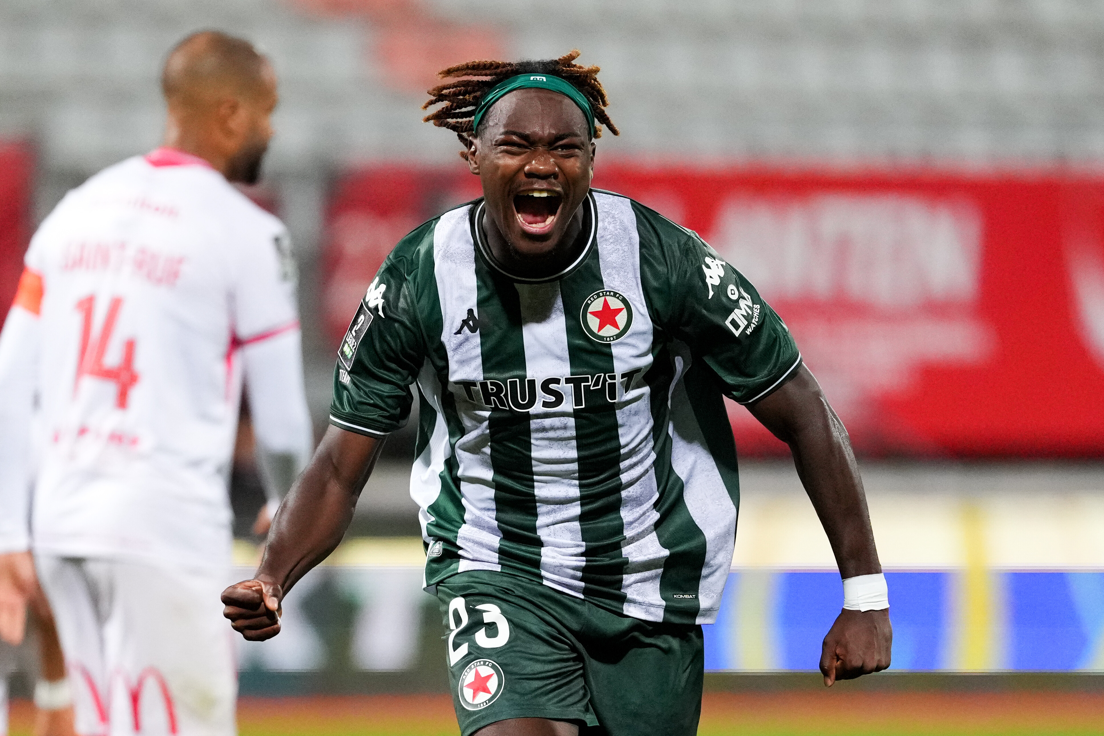 Ligue 2 : Le Red Star s’impose à Nancy et prend la tête !