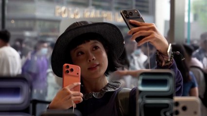 Apple's new iPhone 17 draws crowd at unveiling in Beijing