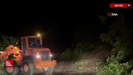 Artvin’de sağanak sele yol açtı: Macahel yolu ulaşıma kapandı