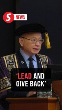Lead and give back to society, Dr Wee tells TAR UMT graduates