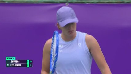 Séoul - Swiatek surclasse Krejcikova