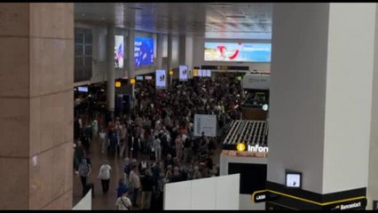 Cyberattacco, caos in alcuni aeroporti europei. Immagini da Bruxelles