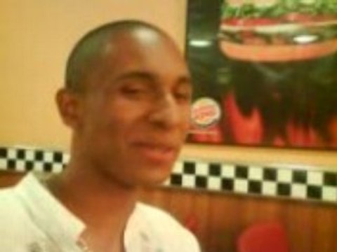 Dardos en mode Mal en point au Burger King