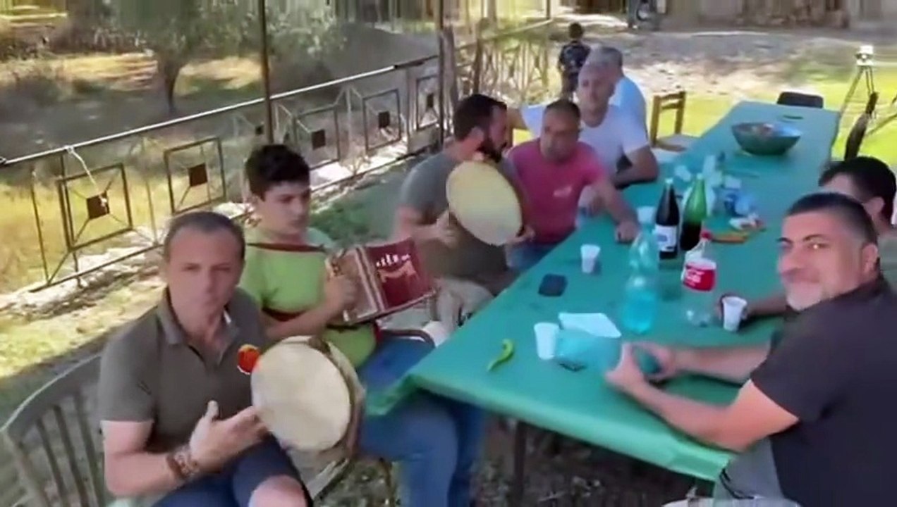 Cateno De Luca - A Fiumilandia ci vuole poco per essere felici! (20.09.25)