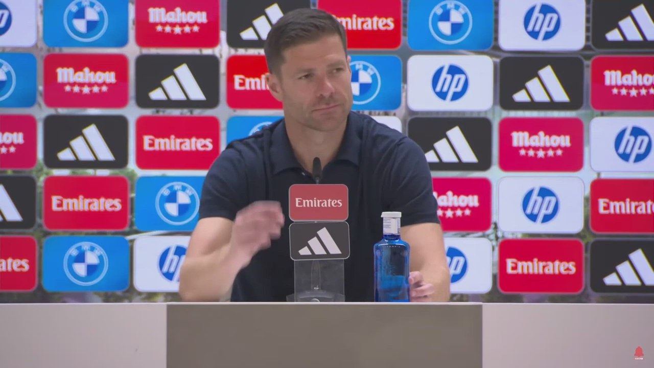 Xabi Alonso alaba el esfuerzo defensivo de Mbappé