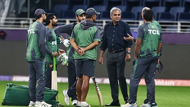PCB chairman Mohsin Naqvi meets Pakistan team in Dubai ahead of India clash