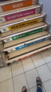 Şanlıurfa’nın Eyyübiye ilçesine bağlı Eyüp Nebi Mahallesi’nde bulunan Dr. Cavit Özyeğin Ortaokulu, hijyen sorunlarıyla gündeme geldi