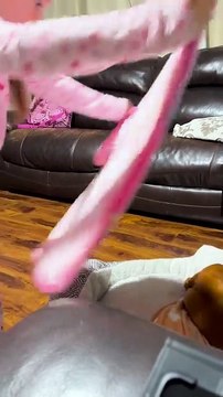 (OC) Aujourd’hui c’est mon 5ᵉ anniversaire d’hygiène et sobriété. Je fète ça avec ma petite fée de 5 ans, qui a reçu deux chiots de 9 semaines 🥹