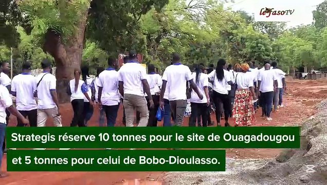 Ouagadougou : Le cabinet Strategis offre 15 tonnes de ciment à Faso Mêbo et visite le mémorial Thomas-Sankara