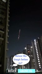 Meteor mu Uzaylı İstilası mı  Göklerden Gelen Tehlike