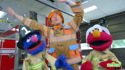 Fire Truck Song 🚒 with Elmo, Blippi, & Grover! | Sesame Street Songs 😍