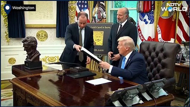 New H1B Visa Fees Trump Imposes 100,000 Fee On H-1B Visas In Latest Immigration Action