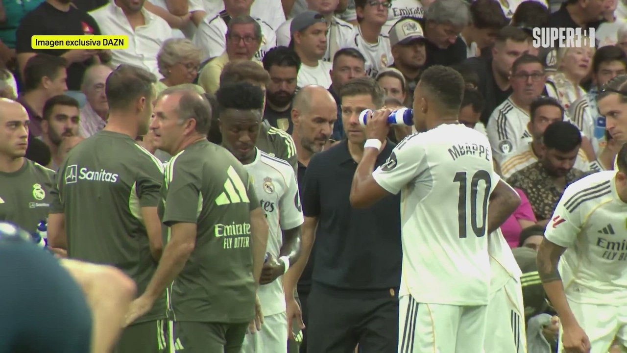 El momento de tensión entre Vinicius y Xabi que no se vio: terminó con Vinicius en el vestuario