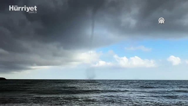 Karadeniz'de hortum oluştu