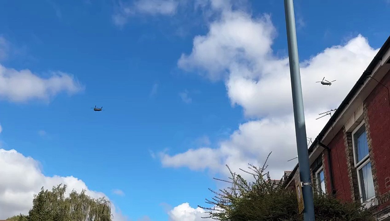 US Army Chinooks flying over Kent