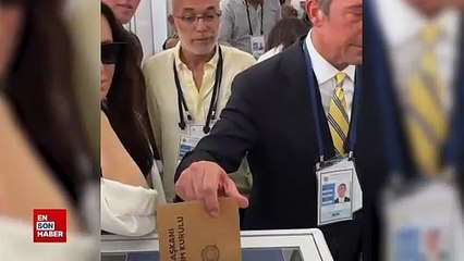 Ali koç ve Saadettin Saran  oylarını kullandı