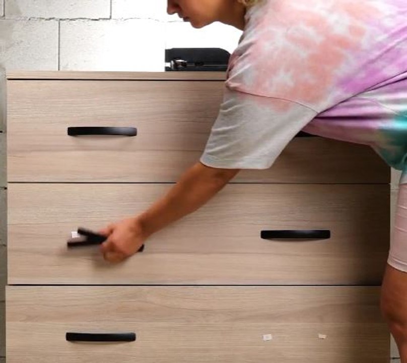 FAIT MAISON pour chat avec une vieille commode