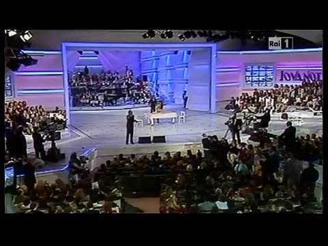 Adriano Celentano spiega come si innamorò di Claudia Mori Serata D'Onore 07.04.1989