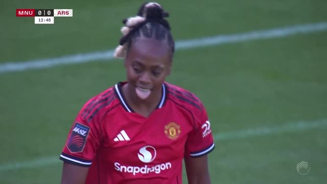 'Real opportunity there' - Van Domselaar denies Manchester United