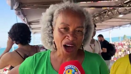 Olívia Santana celebra o poder do povo e enaltace presença de Daniela Mercury em ato contra anistia