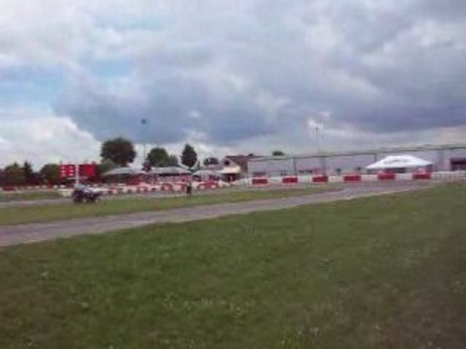 24H karting essec 1er tour